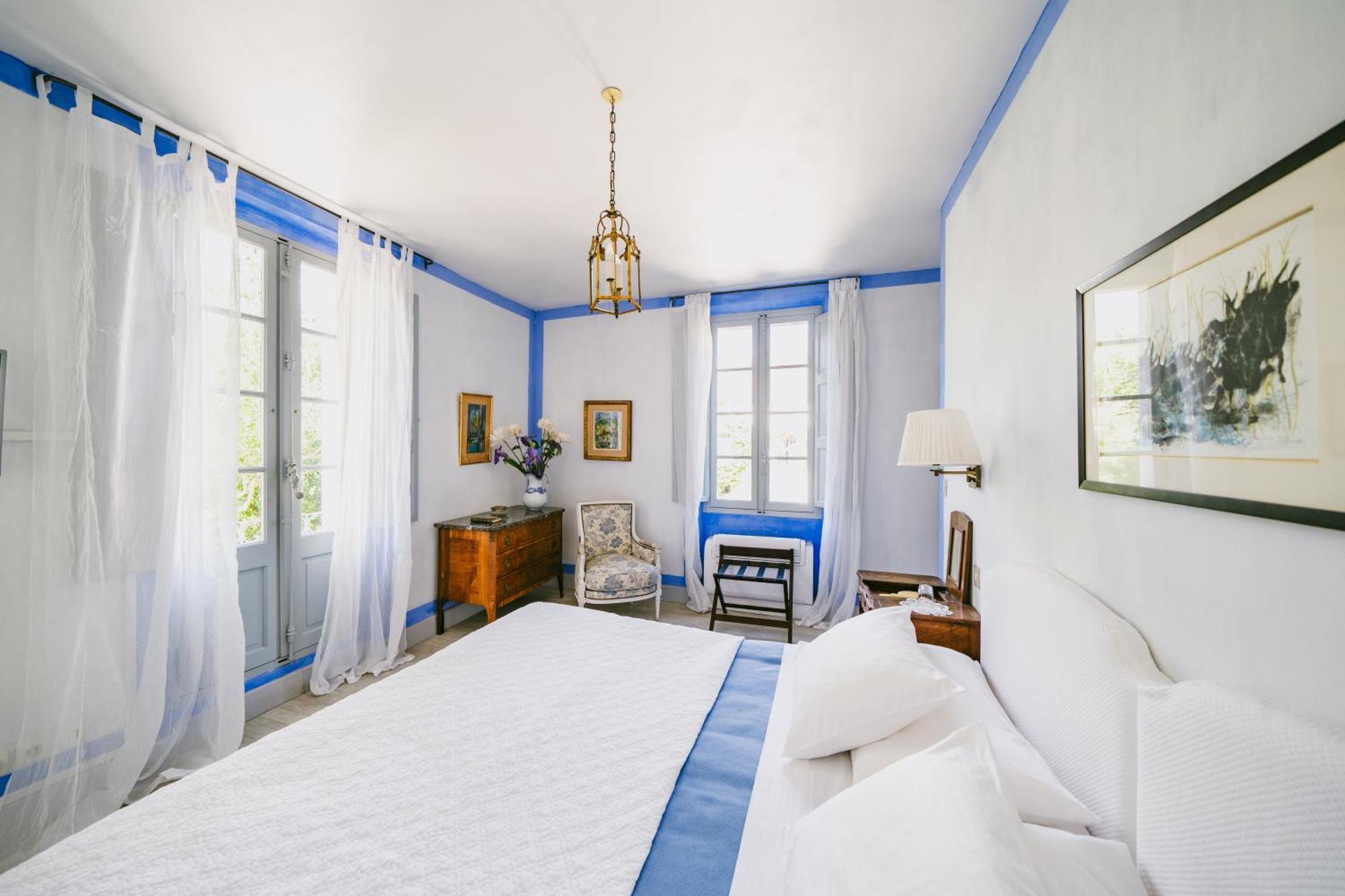 Bastide Rose Otel Le Thor Dış mekan fotoğraf