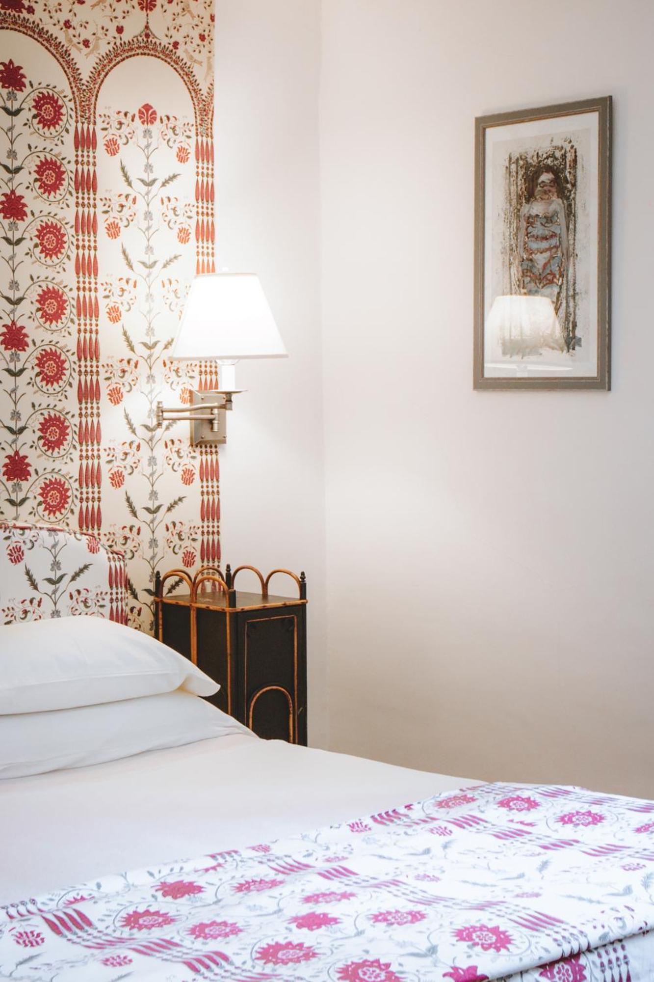 Bastide Rose Otel Le Thor Dış mekan fotoğraf